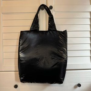 Caraa Black Tote
